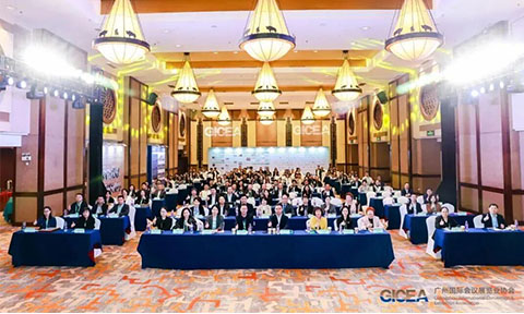 ���c��չ�ٶȘs�ߏV�݇��H���hչ�[�I�f����헴����m���ИI�x��ƪ��